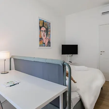 Wonderful In Design District - 2 Bedroom Μιλάνο